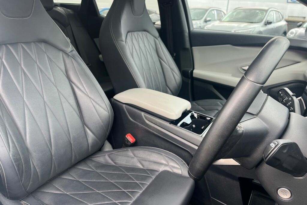 Ford Explorer 250Kw Premium 79Kwh Awd Red #17