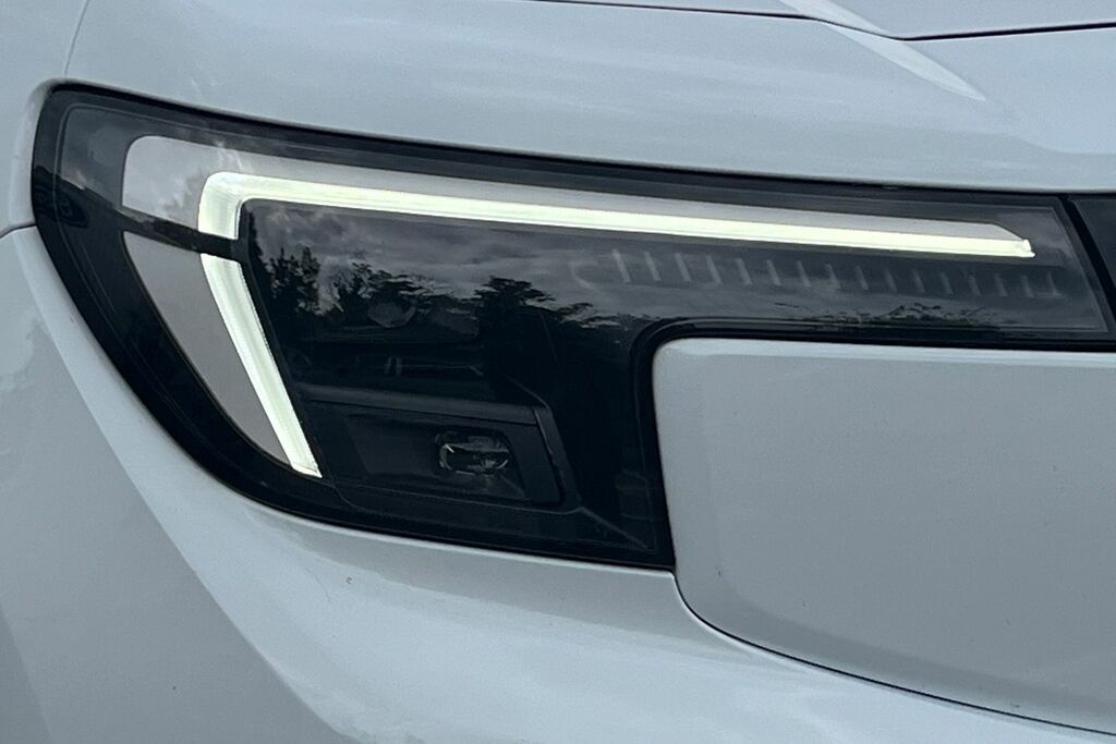 Ford Explorer 250Kw Premium 79Kwh Awd Red #33