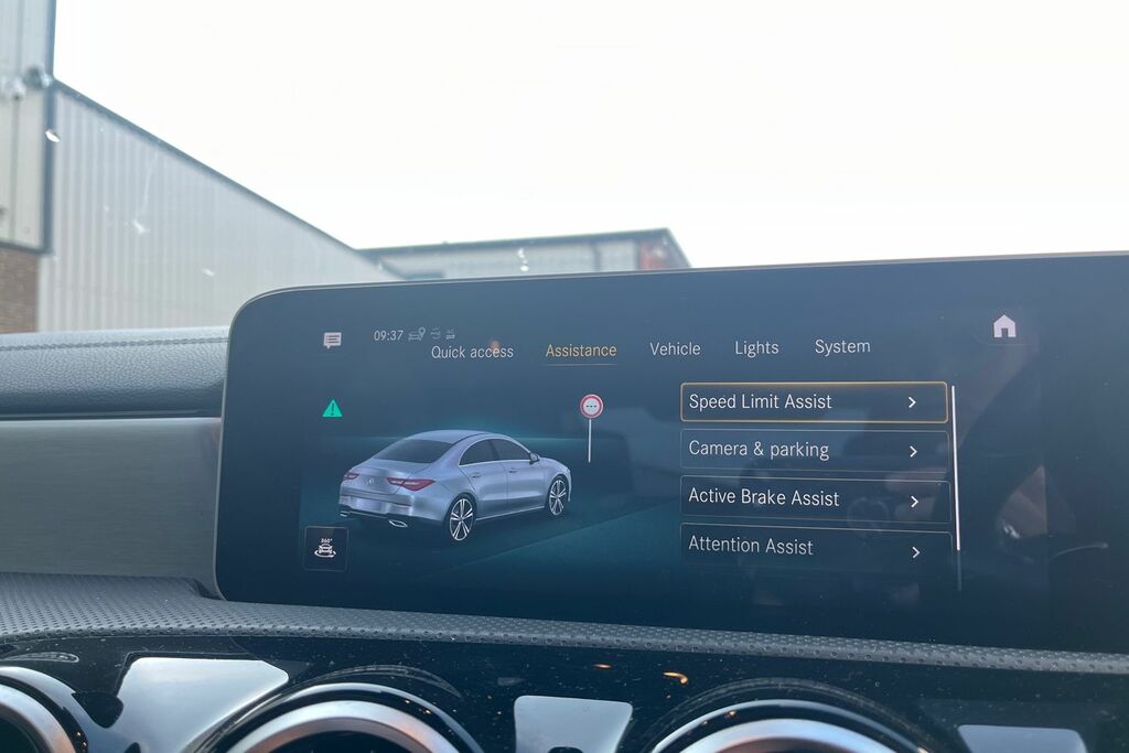 Mercedes-Benz CLA Class Amg Line Black #32