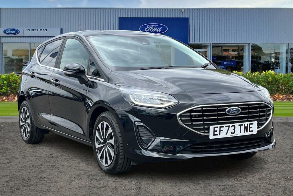 Ford Fiesta Titanium Black