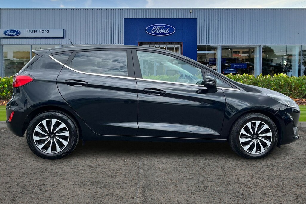 Ford Fiesta Titanium Black #3