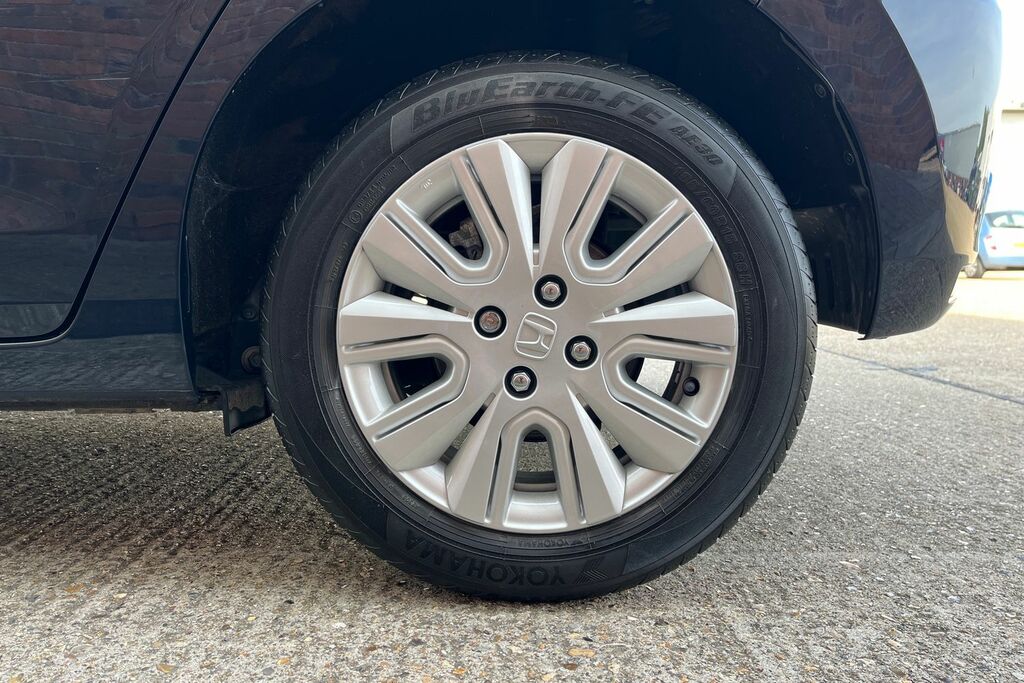 Honda Jazz Sr I-mmd Cvt Red #8