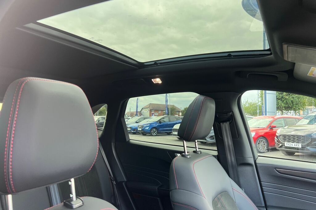 Ford Kuga Titanium 2.5 Phev 243Ps 2Wd Black #31