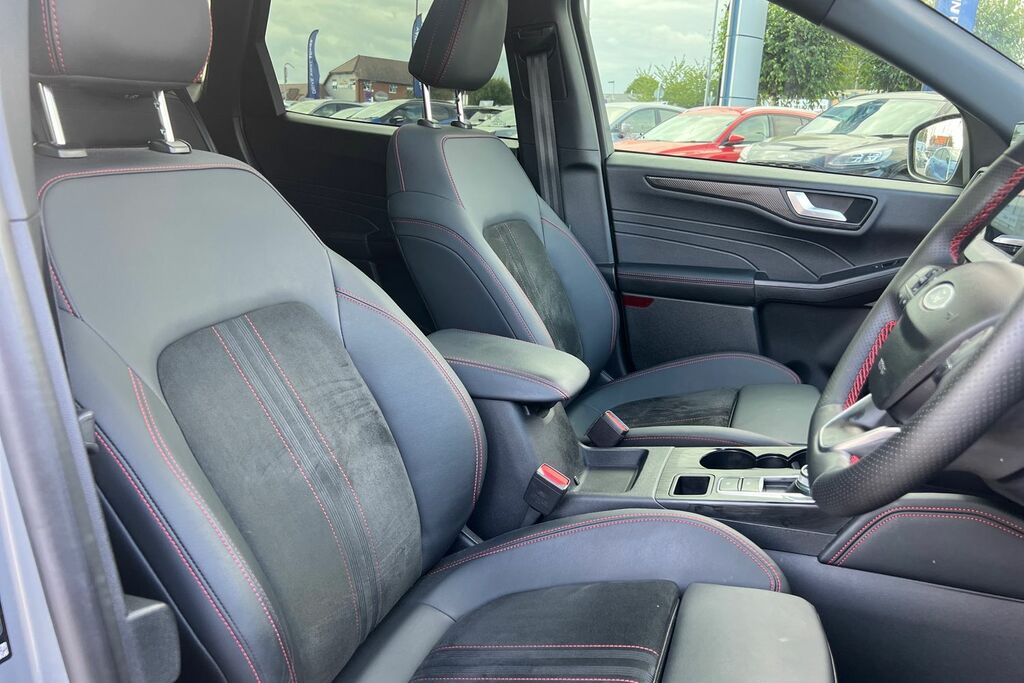 Ford Kuga Titanium 2.5 Phev 243Ps 2Wd Black #17