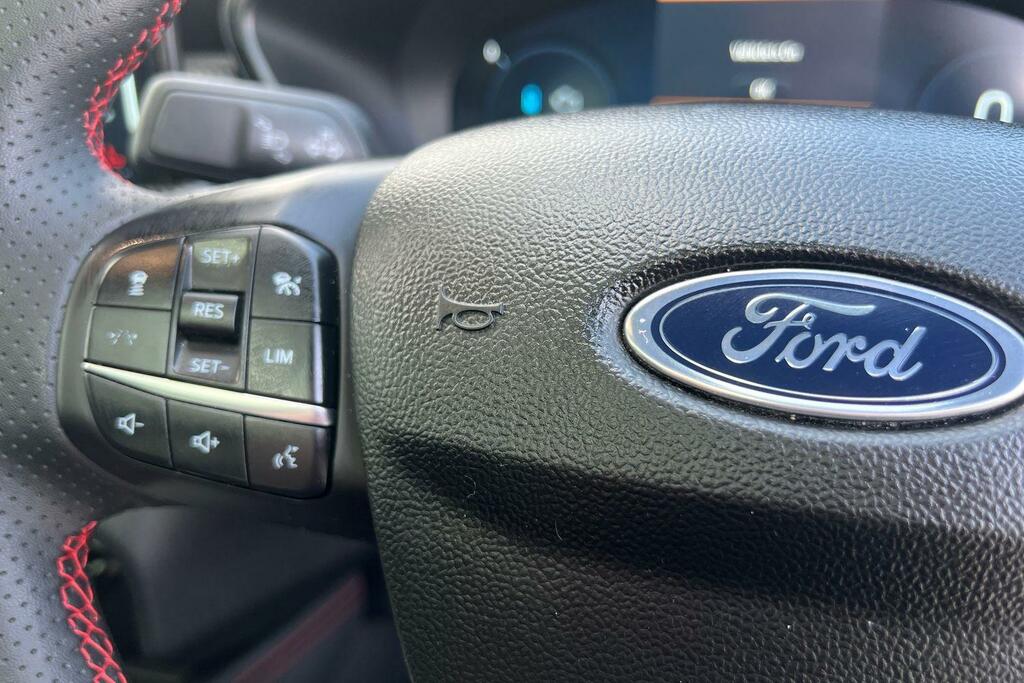 Ford Kuga Titanium 2.5 Phev 243Ps 2Wd Black #29
