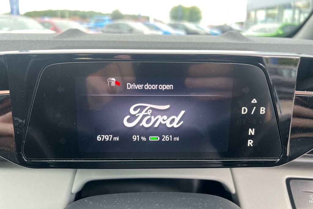 Ford Explorer 210Kw Premium 77Kwh 2024 Red #13