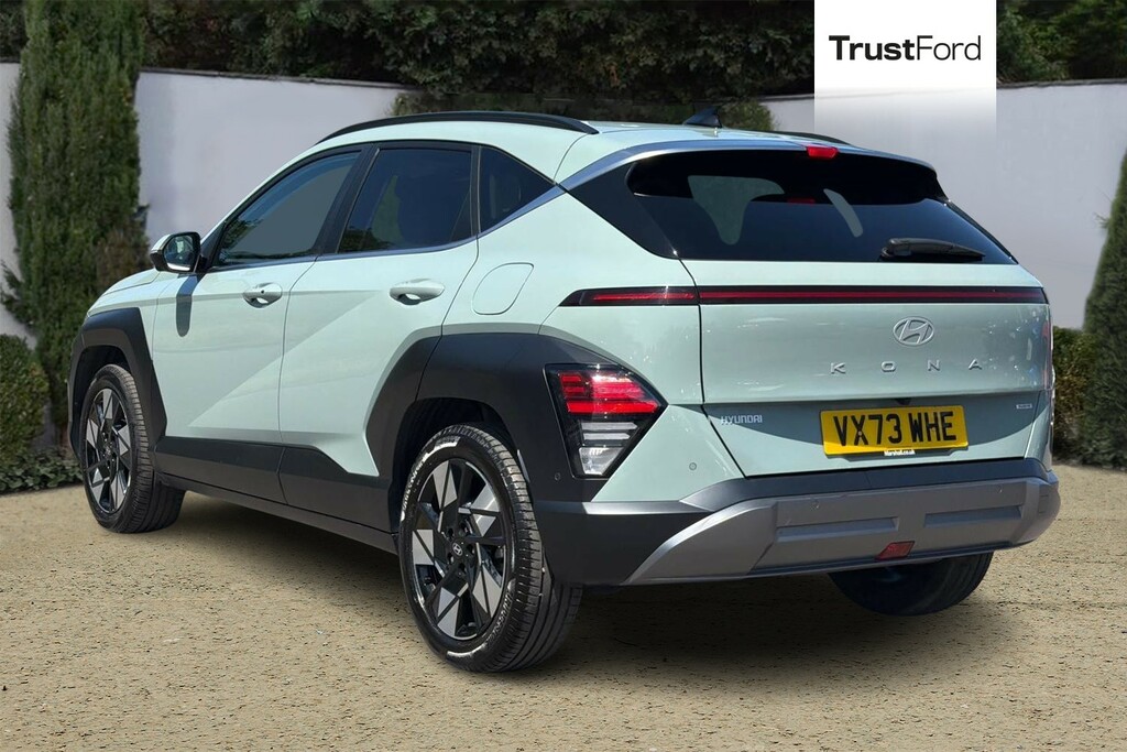 Hyundai Kona 1.6 Gdi Hybrid Ultimate Dct With Sun Roof Sat Green #2