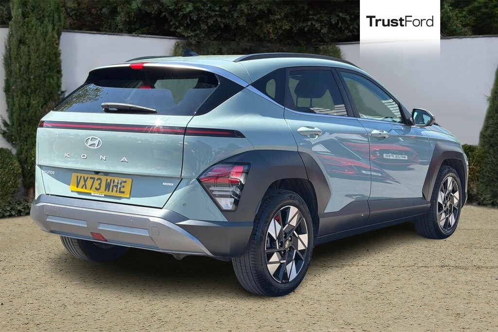 Hyundai Kona 1.6 Gdi Hybrid Ultimate Dct With Sun Roof Sat Green #4
