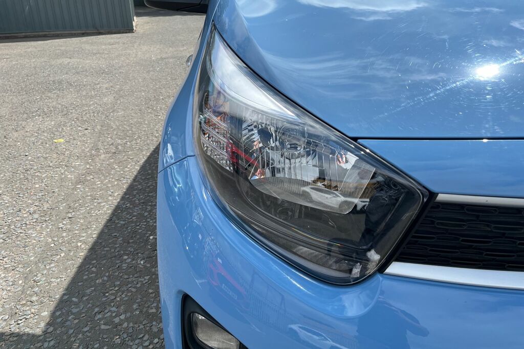 Kia Picanto Gt-line S White #24