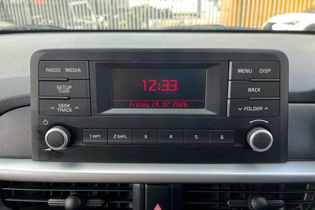 Kia Picanto Gt-line S White #34