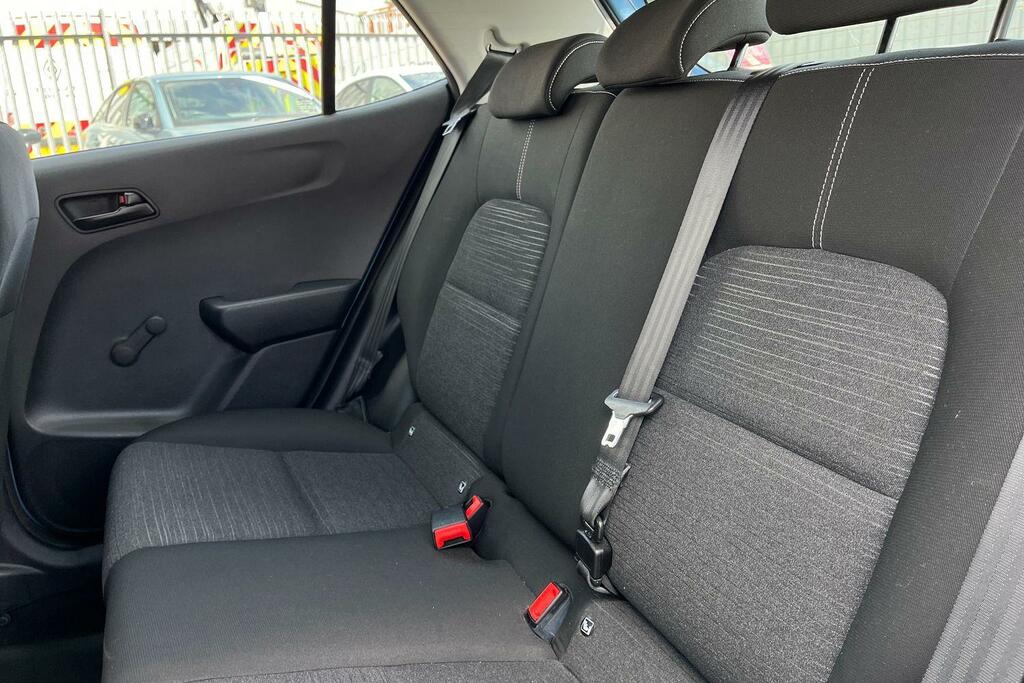 Kia Picanto Gt-line S White #19