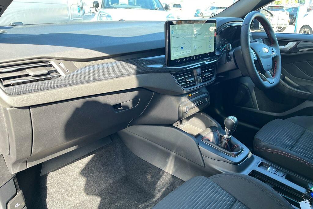 Ford Focus 1.0 Ecoboost Hybrid Mhev St-line #18