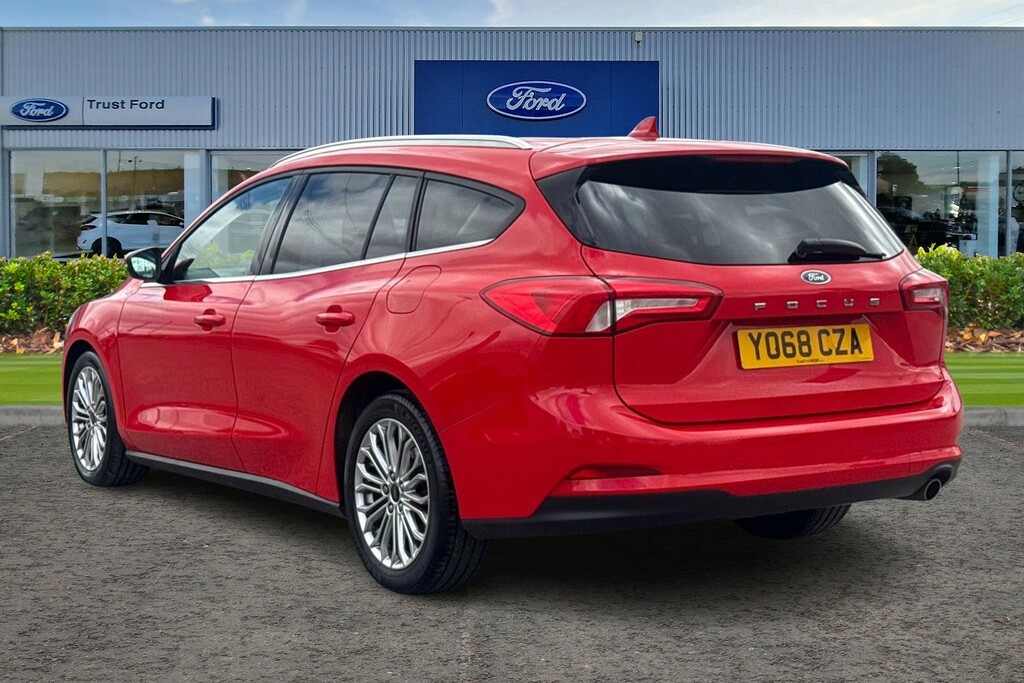 Ford Focus 1.5 Ecoboost 150 Titanium X Red #2