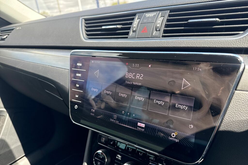 Skoda Superb 1.6 Tdi Cr Se Technology Dsg Black #29