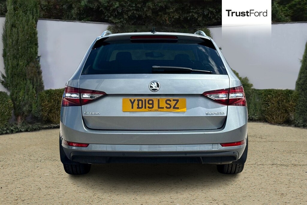 Skoda Superb 1.6 Tdi Cr Se Technology Dsg Black #7