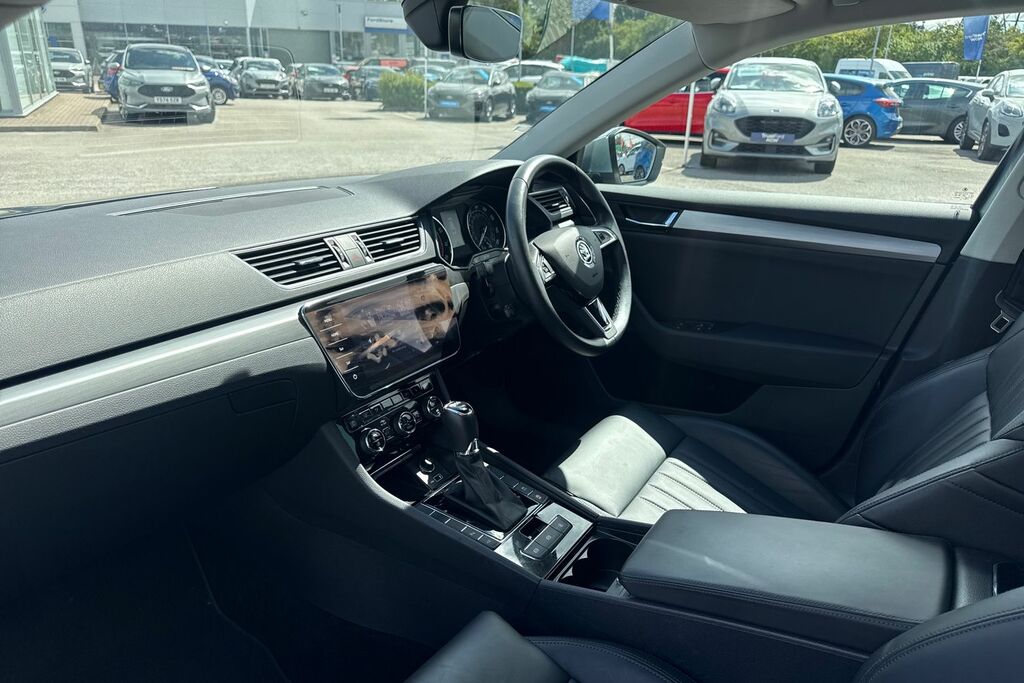 Skoda Superb 1.6 Tdi Cr Se Technology Dsg Black #18
