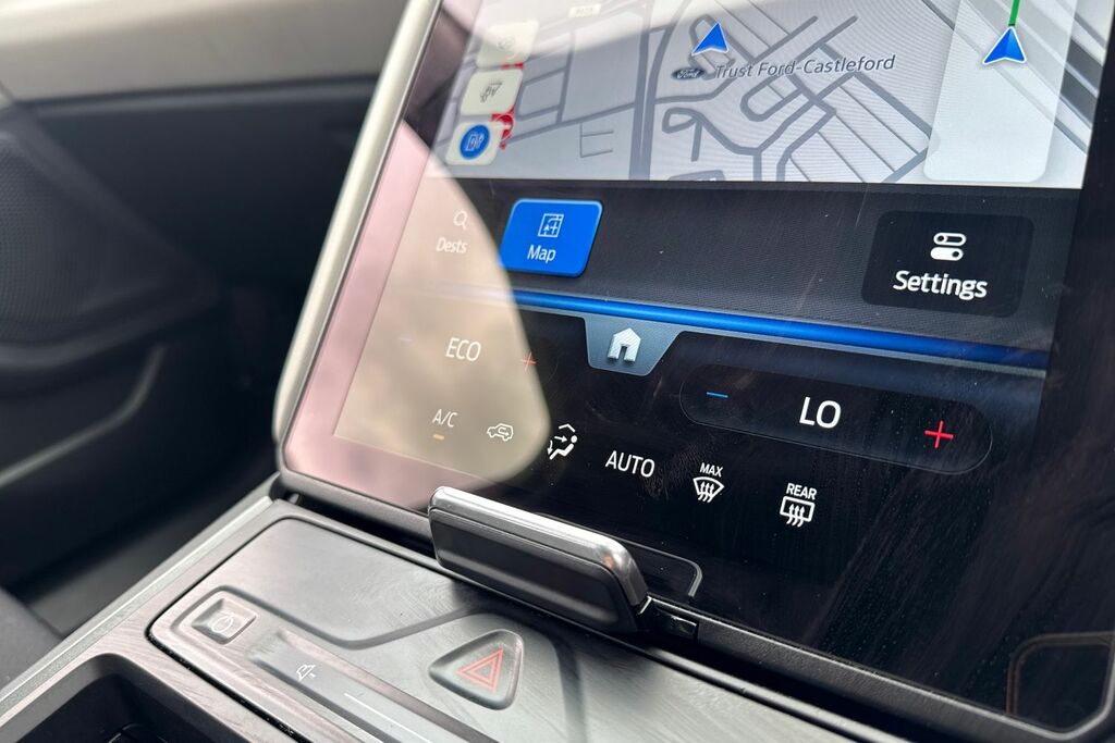 Ford Explorer 250Kw Premium 79Kwh Awd 2026 Black #28