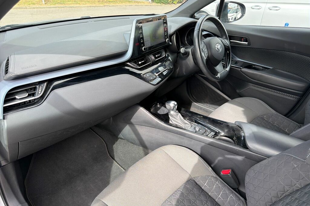 Toyota C-Hr Excel Grey #18