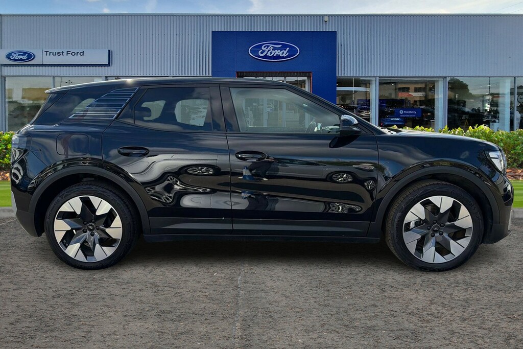 Ford Explorer 210Kw Premium 77Kwh Black #3