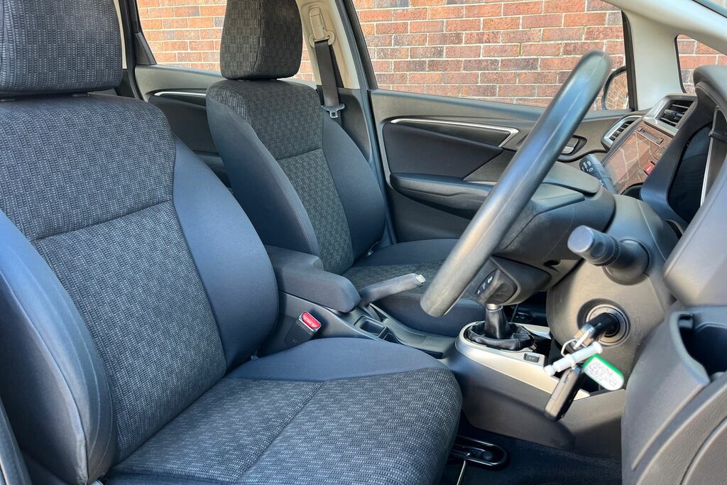 Honda Jazz 1.3 I-vtec Ex Cvt  #17