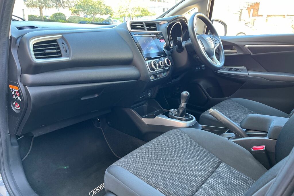 Honda Jazz 1.3 I-vtec Ex Cvt  #18