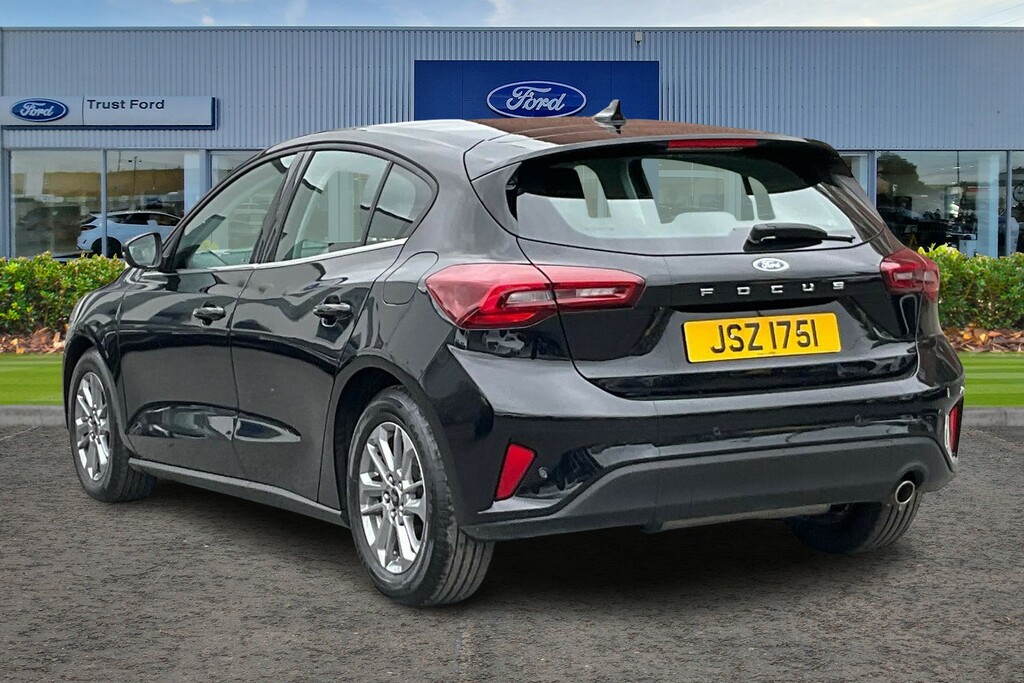 Ford Focus 1.0T Ecoboost Mhev Titanium Hatchback H Black #2