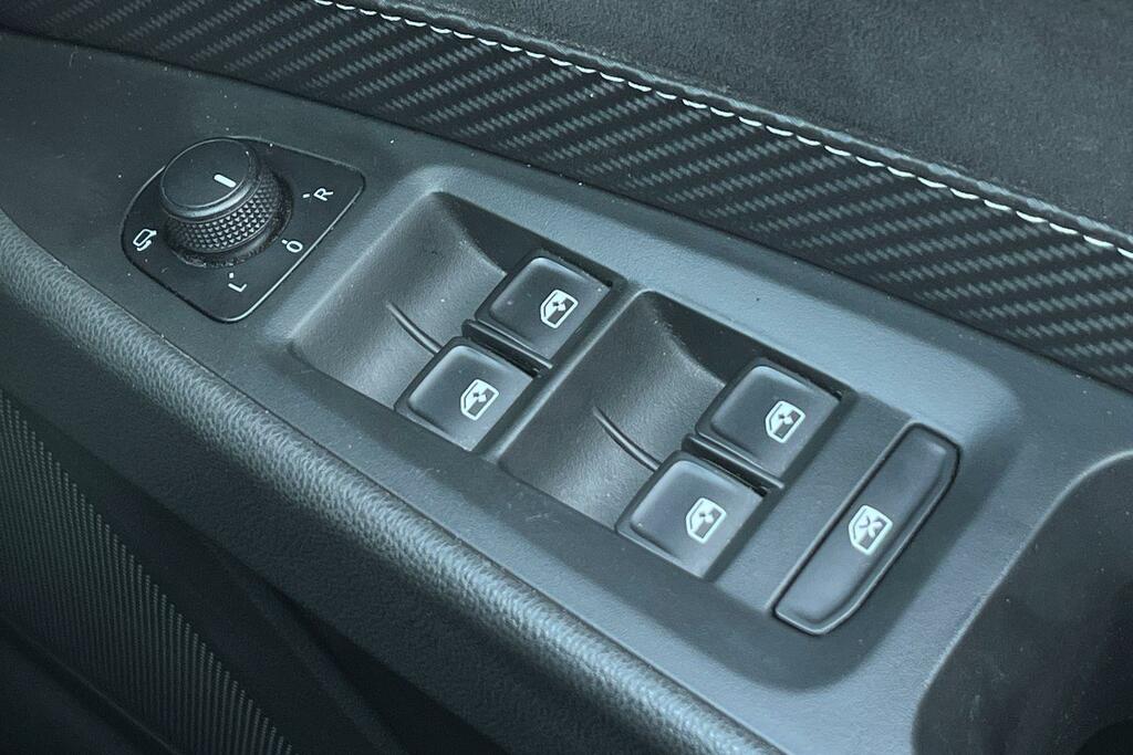 Seat Leon Fr Black Edition 1.5 Tsi Evo 150 Ps 6-Speed Ma Silver #16