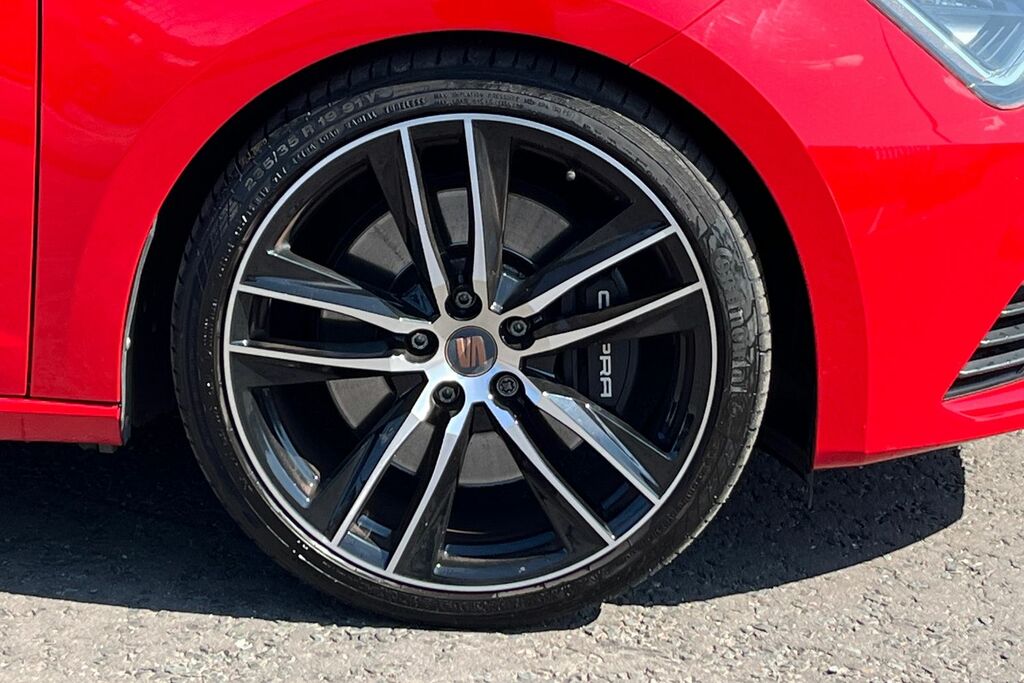 Seat Leon Fr Black Edition 1.5 Tsi Evo 150 Ps 6-Speed Ma Silver #8