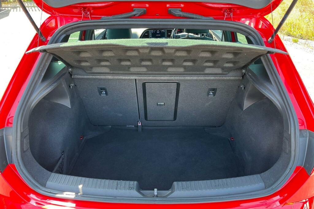 Seat Leon Fr Black Edition 1.5 Tsi Evo 150 Ps 6-Speed Ma Silver #21