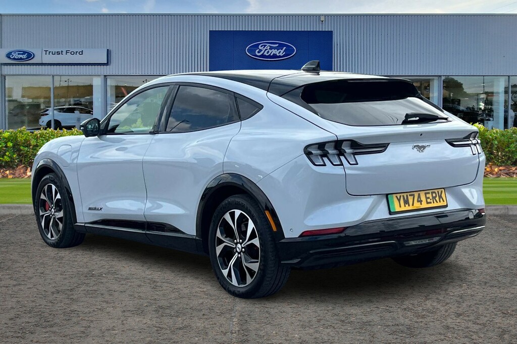 Ford Mustang Mach-E Extended Range 91Kwh Premium Suv White #2
