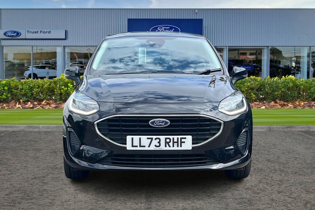 Ford Fiesta Trend Black #6
