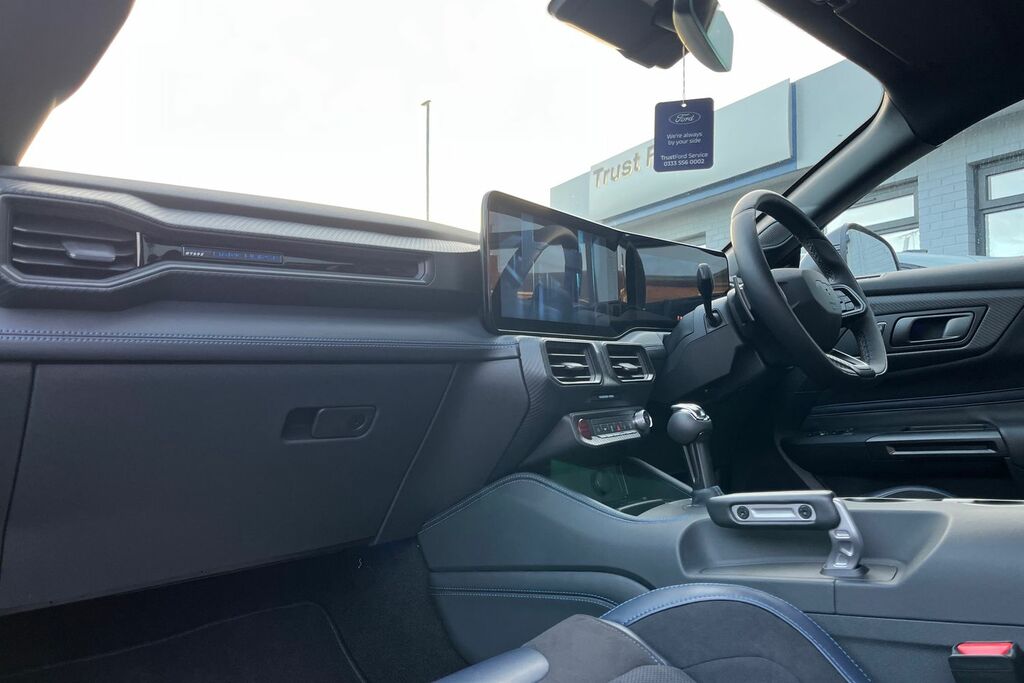 Ford Mustang 5.0 V8 Dark Horse Grey #18