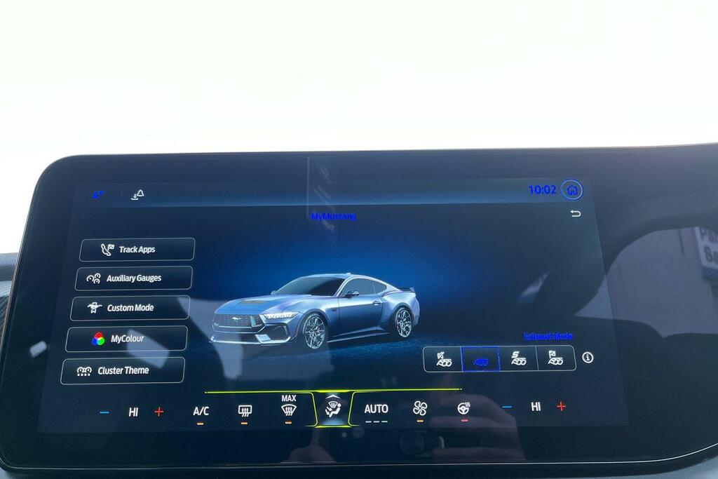 Ford Mustang 5.0 V8 Dark Horse Grey #33