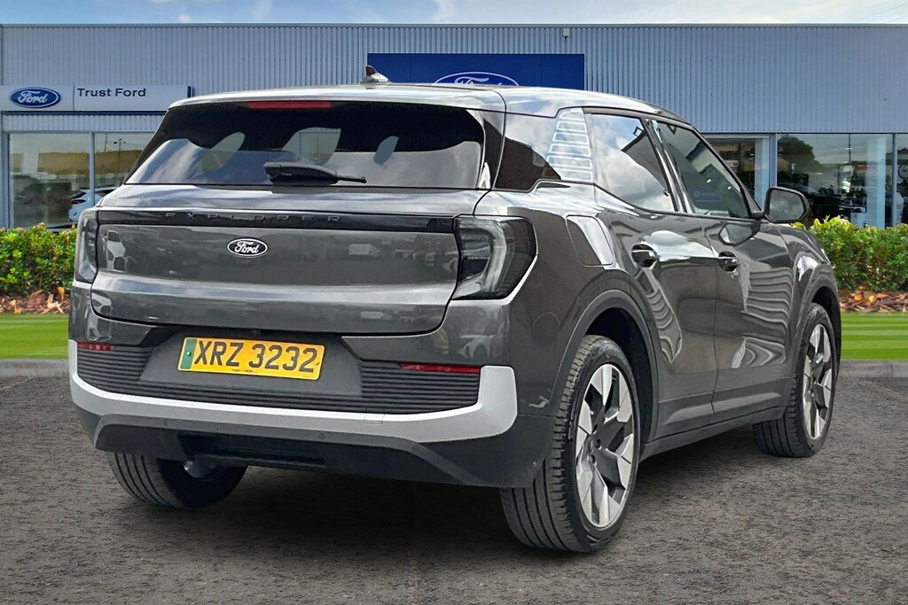 Ford Explorer Extended Range 79Kwh Premium Suv Grey #4