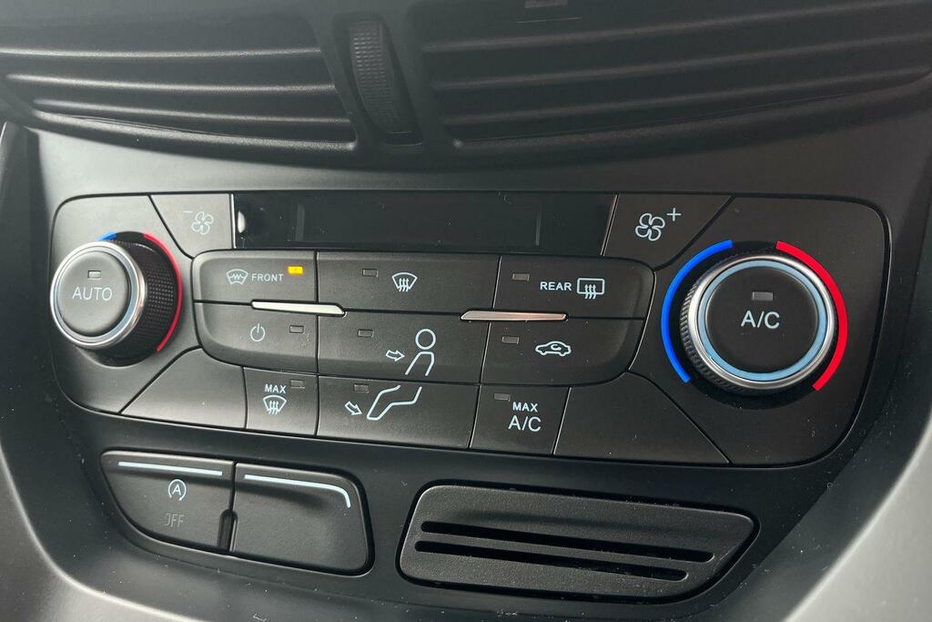 Ford Kuga 1.5 Ecoboost 176 St-line X Blue #31