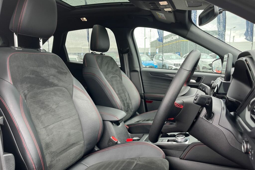 Ford Kuga 2.5 Fhev 180Ps St-line X 5Dr. Silver #17