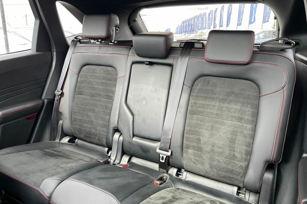 Ford Kuga 2.5 Fhev 180Ps St-line X 5Dr. Silver #20