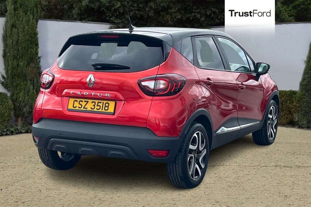 Renault Captur 1.5 Dci 90 Iconic Red #4