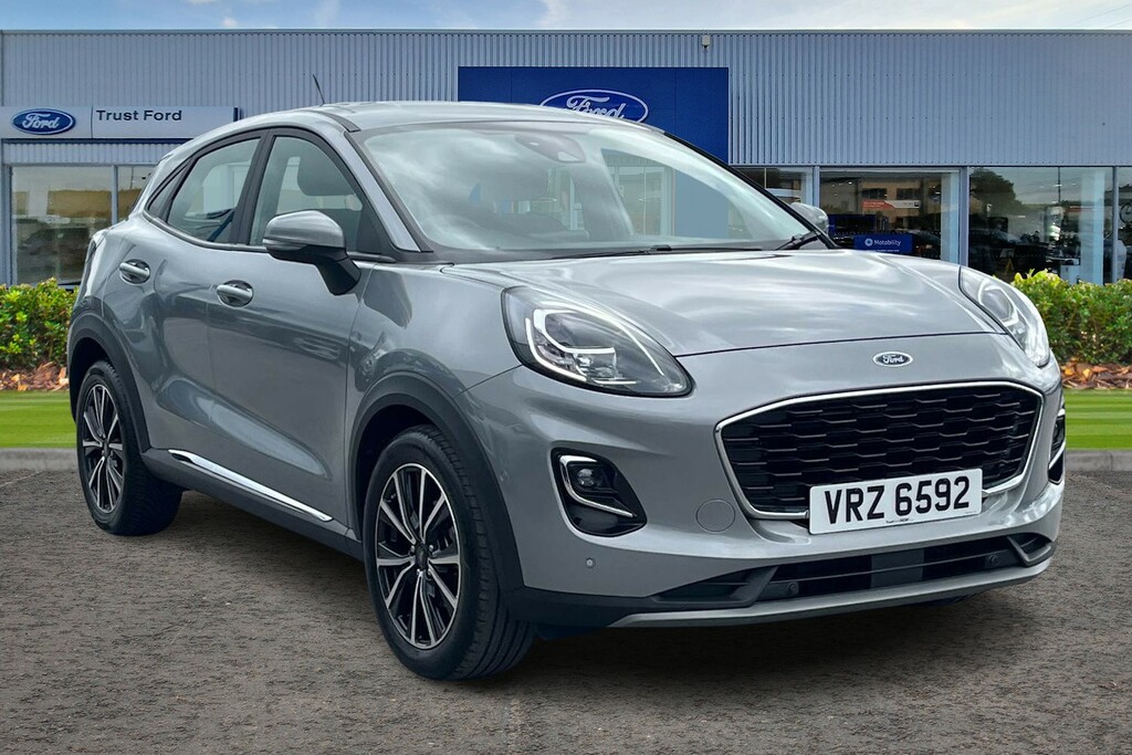 Ford Puma Titanium Silver