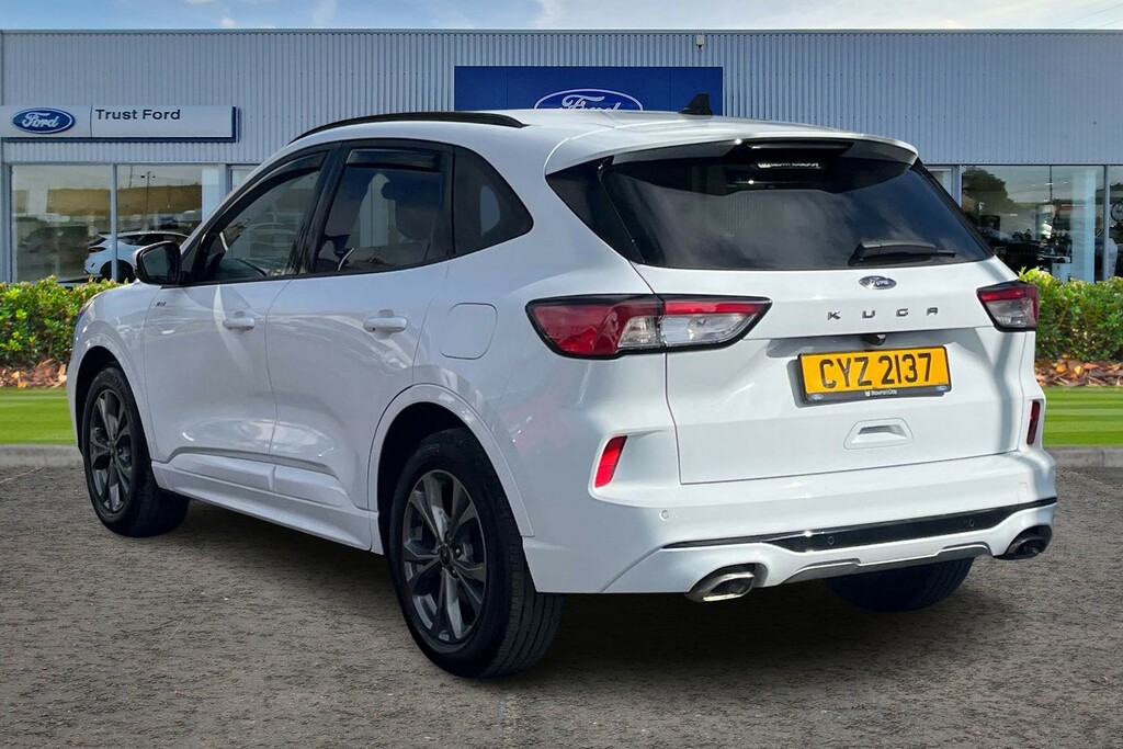 Ford Kuga 1.5 Ecoboost 150 St-line Edition CYZ2137 White #2