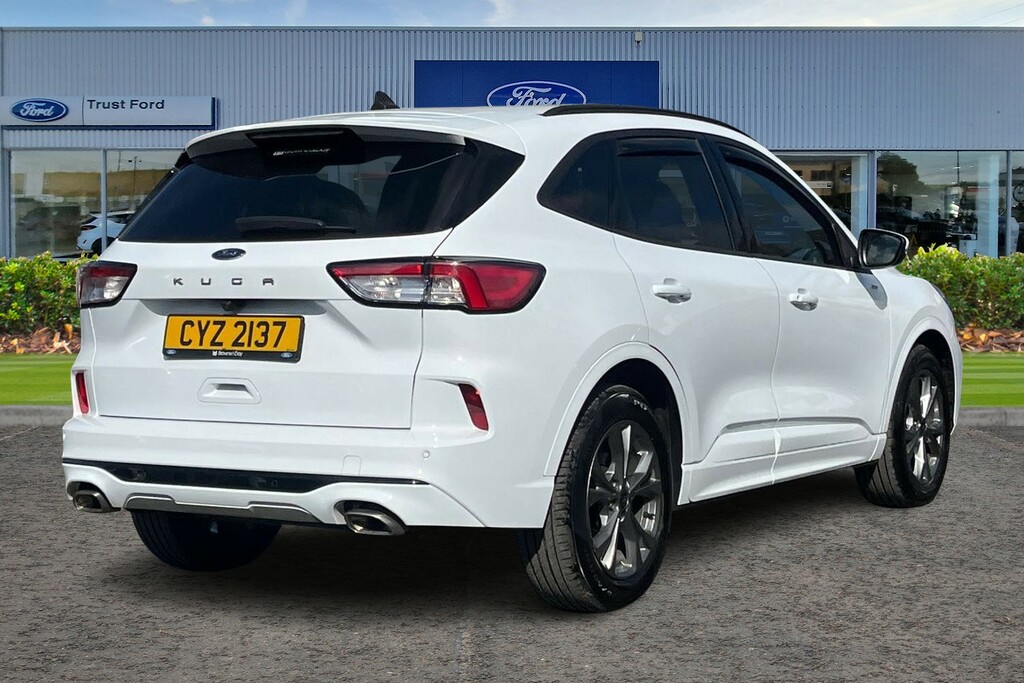 Ford Kuga 1.5 Ecoboost 150 St-line Edition CYZ2137 White #4