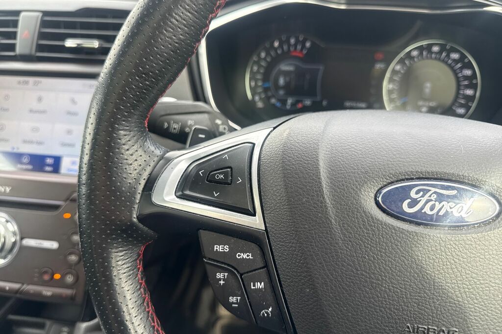 Ford Mondeo 2.0 Hybrid Titanium Edition Blue #36