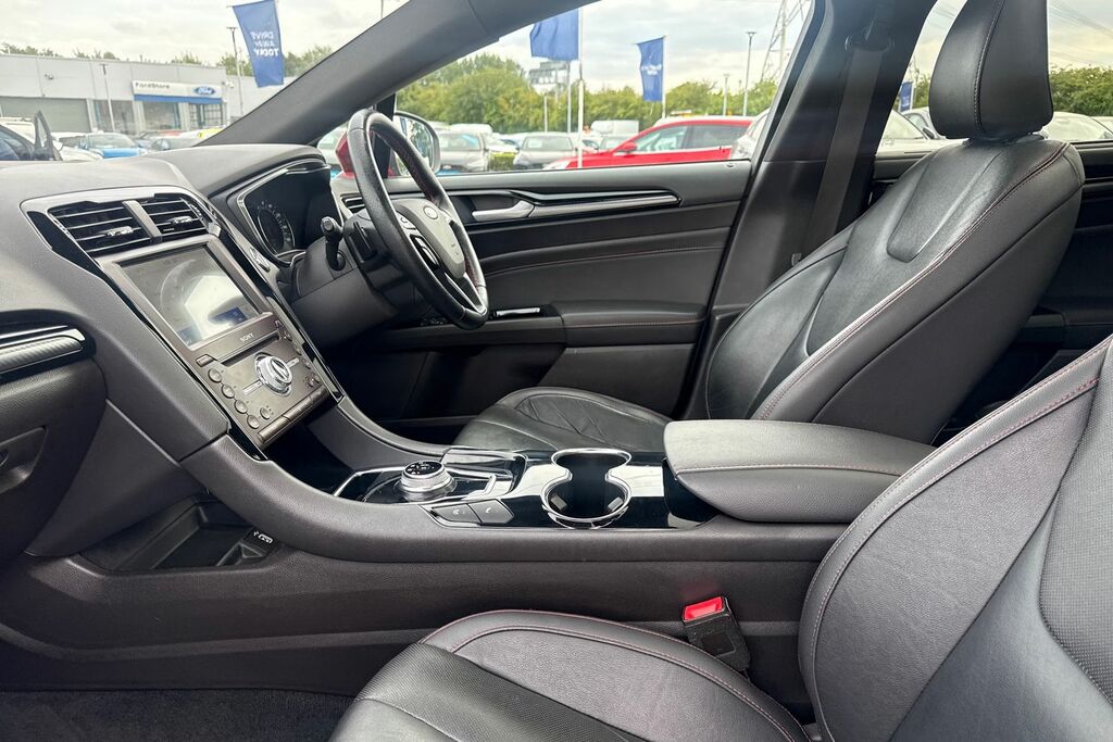 Ford Mondeo 2.0 Hybrid Titanium Edition Blue #19