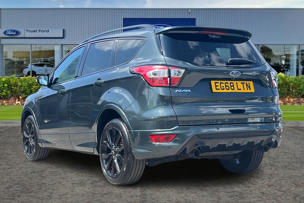 Ford Kuga 2.0 Tdci 180 St-line X Sync 3 - Winter Green