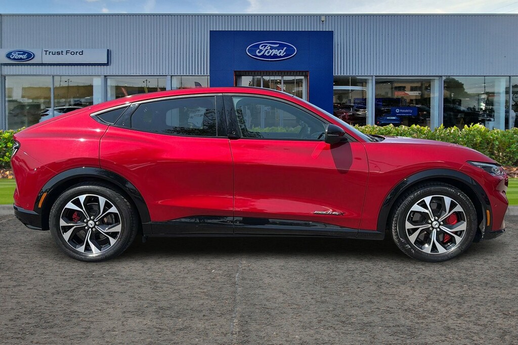 Ford Mustang Mach-E 258Kw Extended Range 88Kwh Awd With Panor Red #3