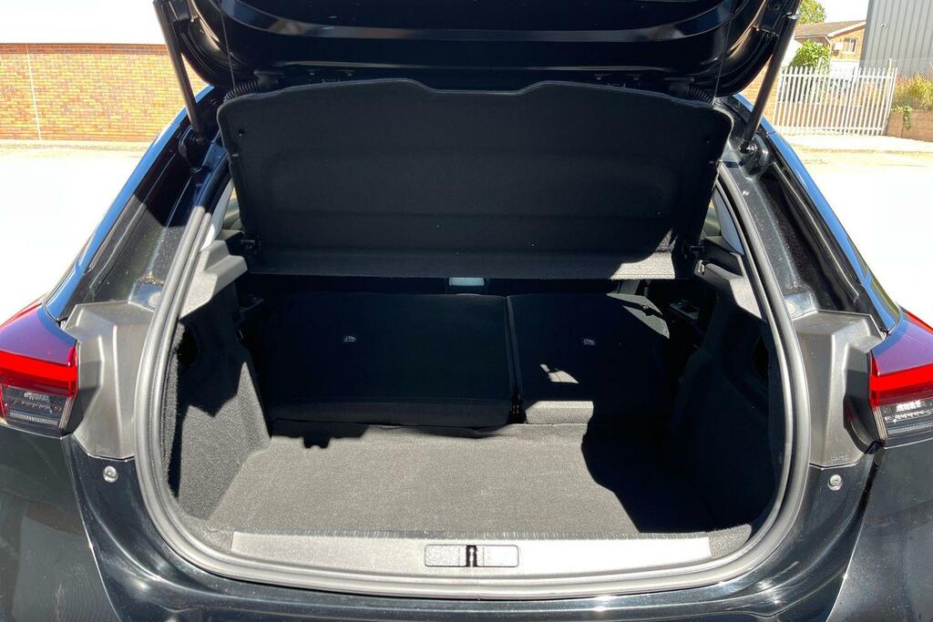 Vauxhall Corsa-e 100Kw Se Nav 50Kwh 11Kwch Grey #24