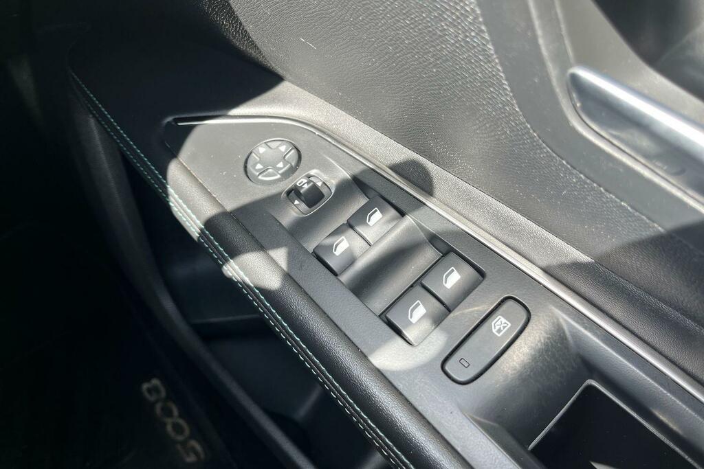 Peugeot 5008 Puretech Ss Gt Black #16