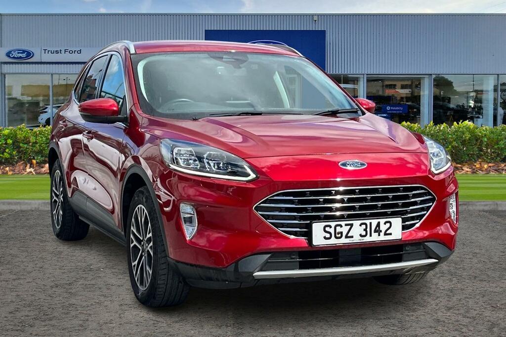 Ford Kuga Titanium Red