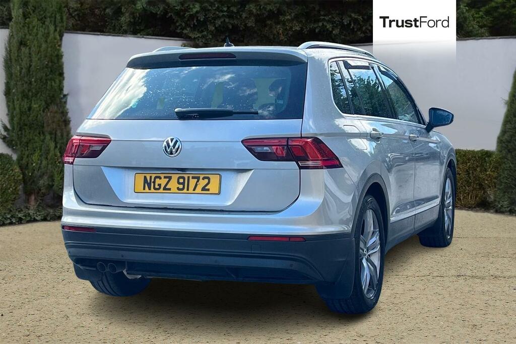Volkswagen Tiguan Match Silver #4