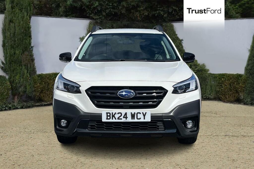 Subaru Outback Field White #6